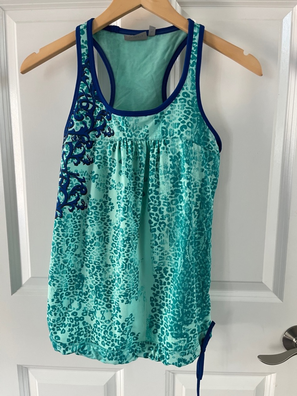 Athleta Mint Teal Leopard-Print Racerback Tank with Navy Trim